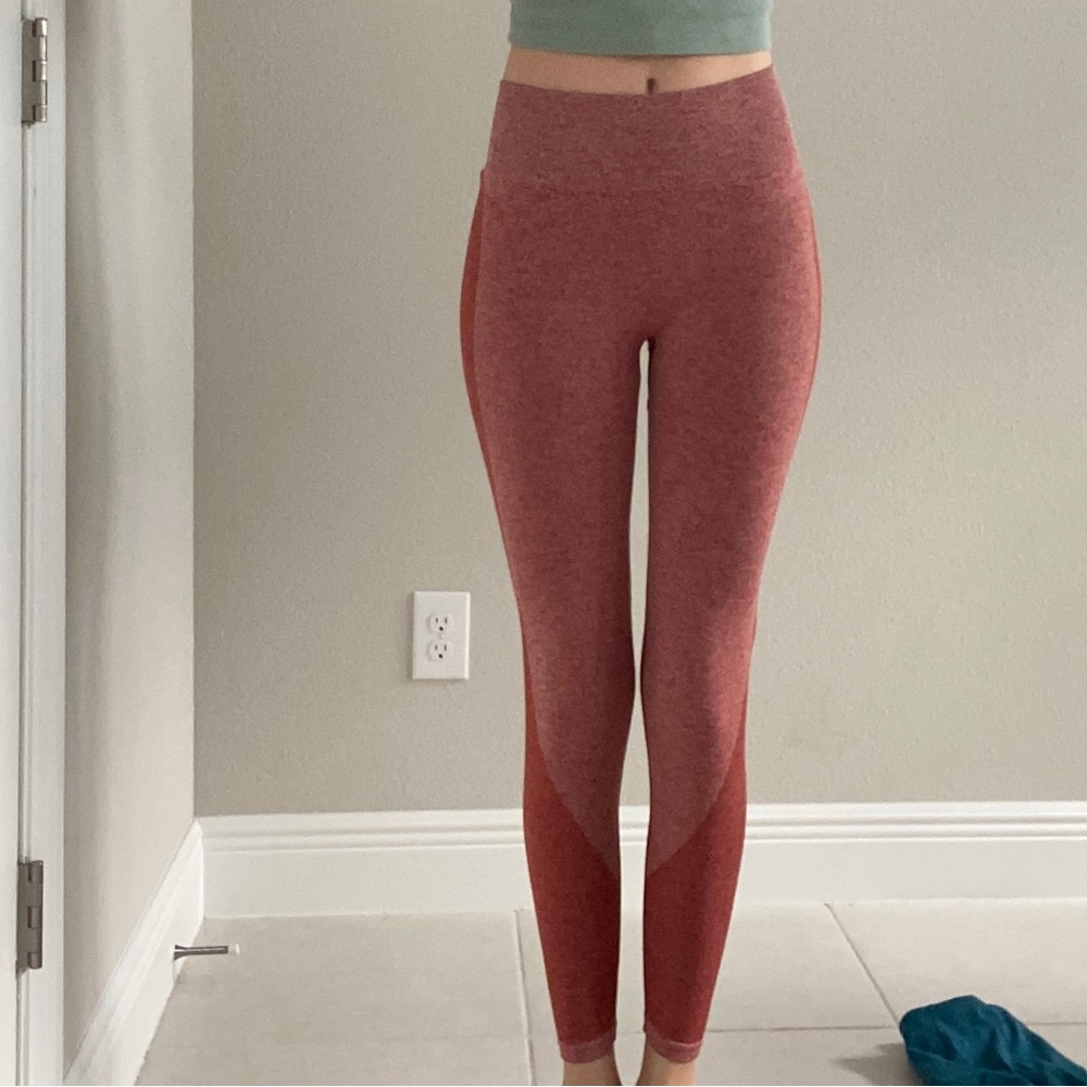 PINK leggings